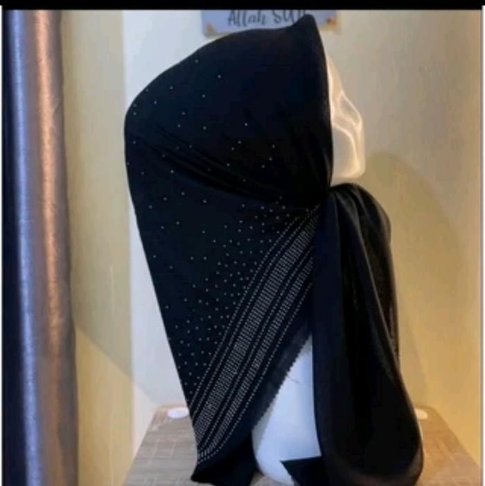 hijab segi EMPAT Payet tabur antik dan unik