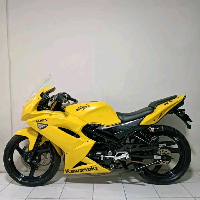 Kawasaki Ninja RR Tahun 2013 Surat Lengkap Motor Sport Yellow