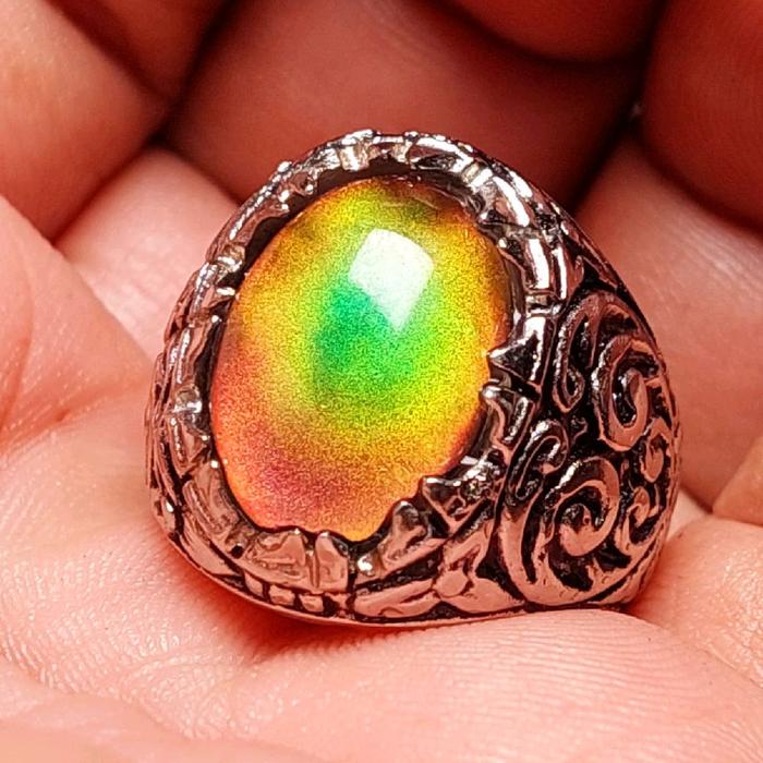 Cincin Segoro Bunglon Sulap Bisa Berubah Warna Dim 16x12 Bahan Kaca dengan Lapisan Cat Tahan Lama Co