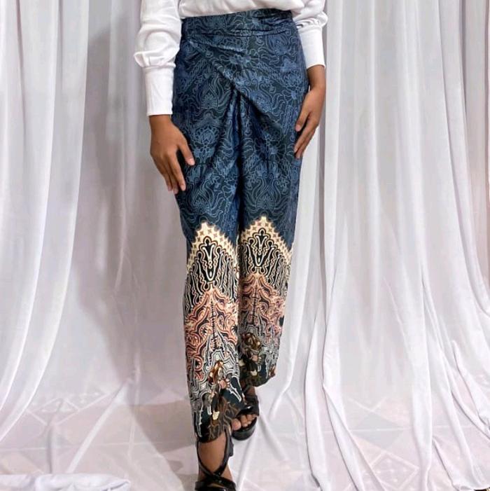 Celana Lilit Batik Wanita