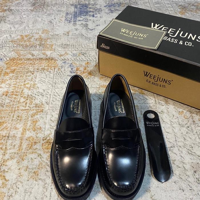 G.H. BASS WEEJUNS LOGAN PENNY LOAFERS - BLACK