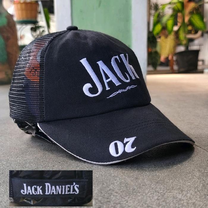 Topi trucker Jack Daniels Black "Jack" 07 Embroidered Mesh Trucker Hat used good condition