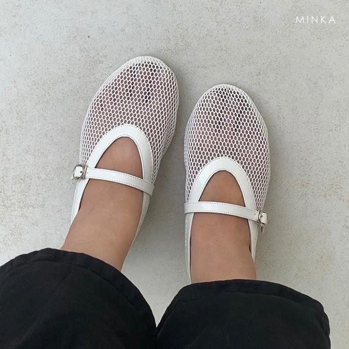 Spesial Minka Jett Fishnet Woman Mesh Flatshoes