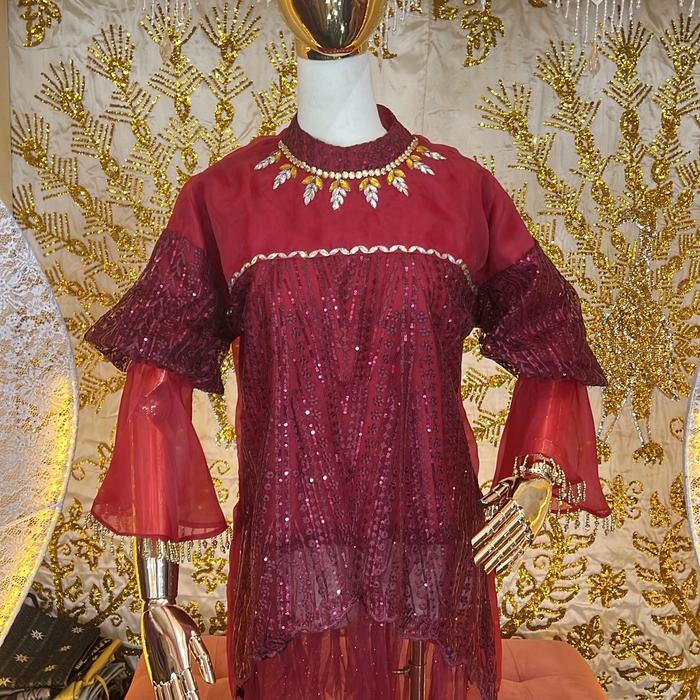 1 set sarung Baju Bodo Zahra Modern dengan Aksen Payet – Dress Wanita Mewah Elegan Tradisional