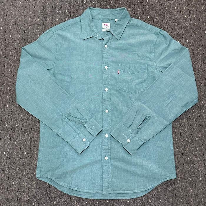 Levis Men Classic One Pocket Standard Fit Shirt 85748-0172 not Carhartt, Deus Ex Machina, Zara, Stus