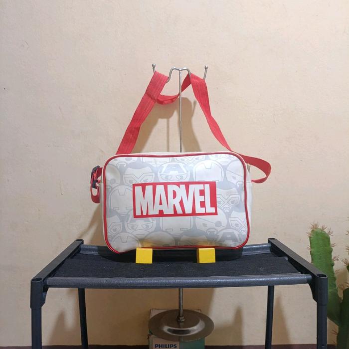 Miniso x Marvel Slingbag Original