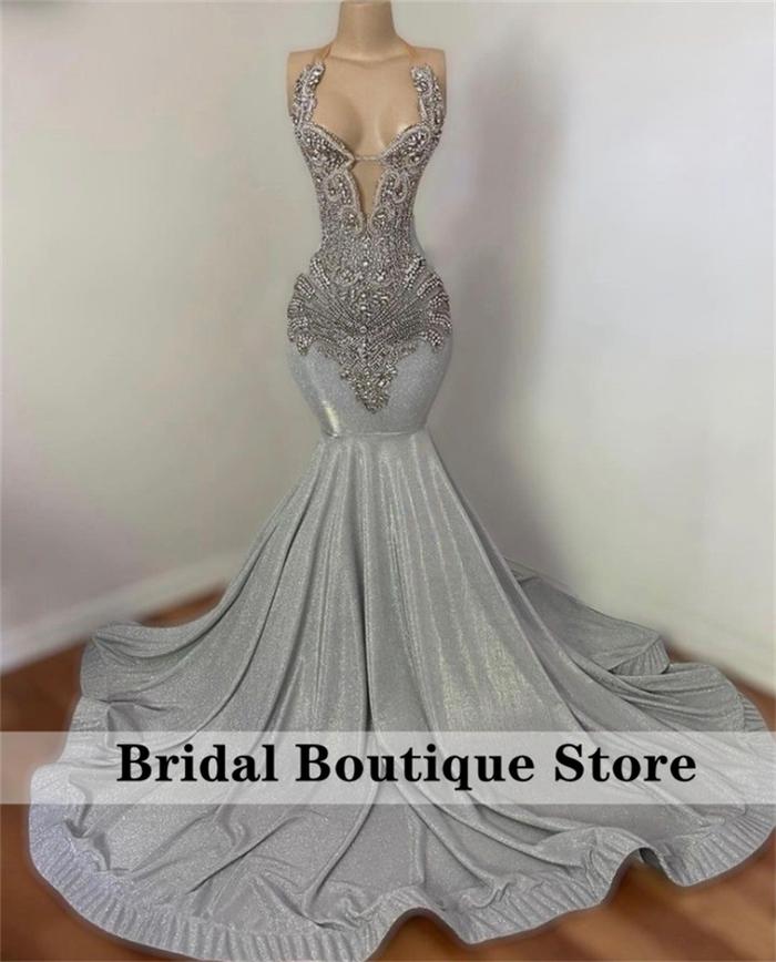 New Arrival 2025 Sparkly Silver Diamonds Mermaid Prom Dress Halter Rhinestones Wedding Party Birthda