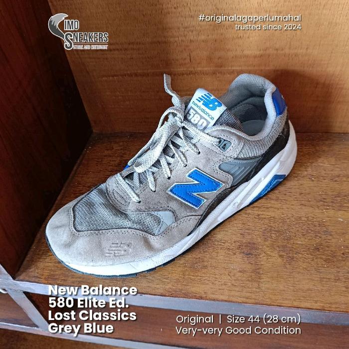 New Balance 580 Elite Edition Lost Classic Abu Biru Sepatu Sneakers Unisex Second Original
