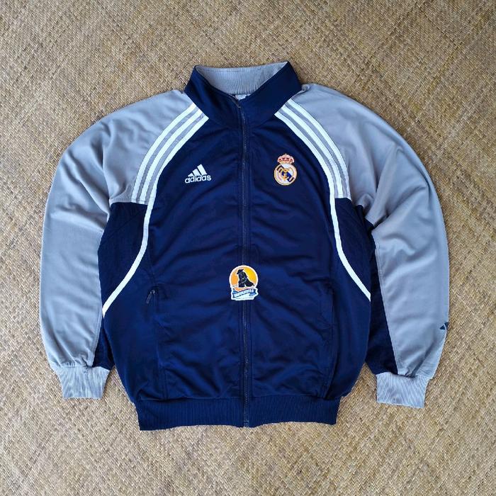 Real Madrid 2000/2001 not vintage real Madrid real Madrid retro tracktop vintage real Madrid trackto