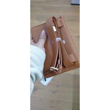 Tas pinggang Wanita Stradivarius Big Sale ORIGINAL