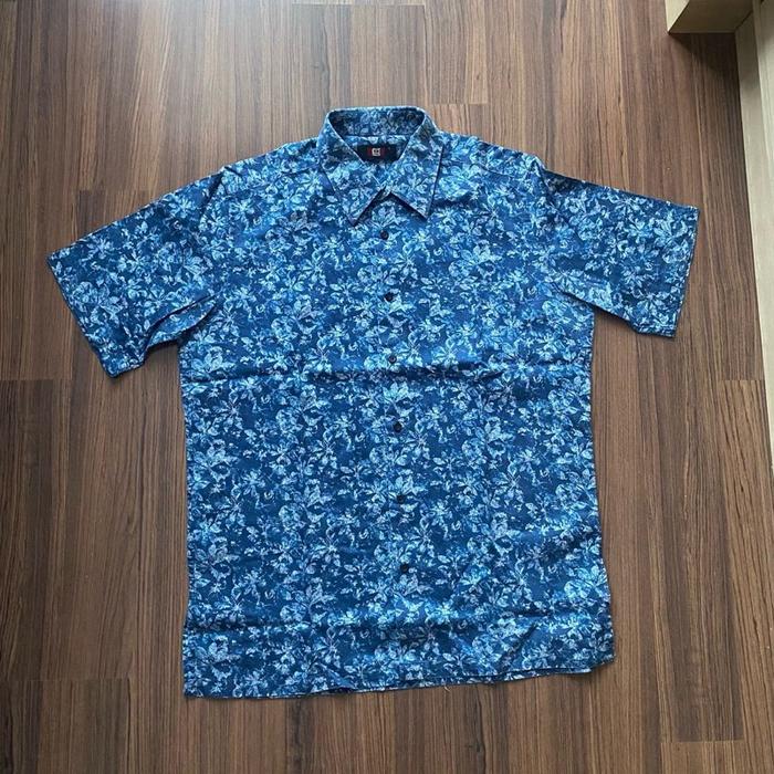 Kemeja pria GQ size L second mulus