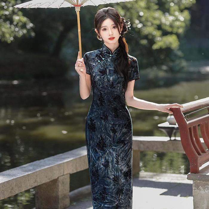 Cheongsam Long Dress Wanita Qi Pao Dress Style Emboss Flocking