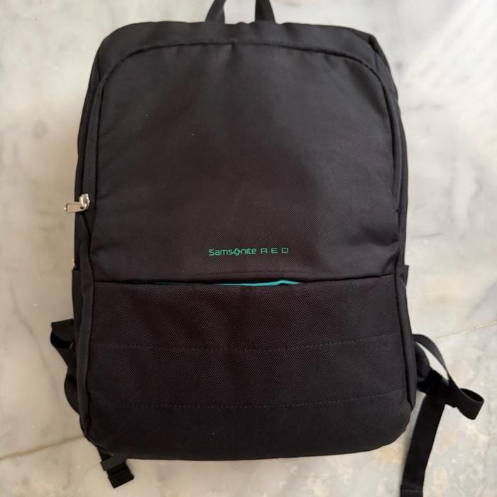 Samsonite red backpack original ( used )