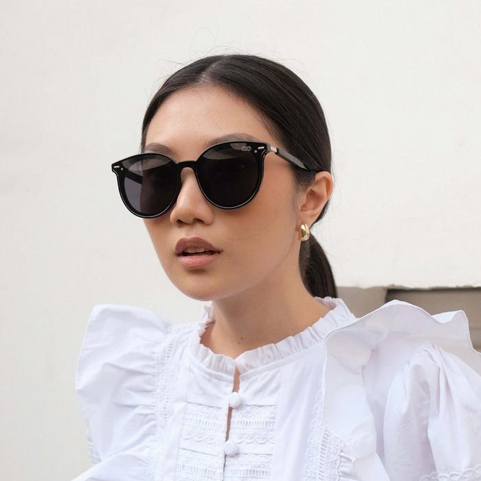 OLSEN Sunglasses by Doppel