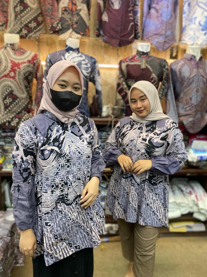 Motif Parang Abu - Blouse Batik Wanita Model Baby Dol Katun Santai