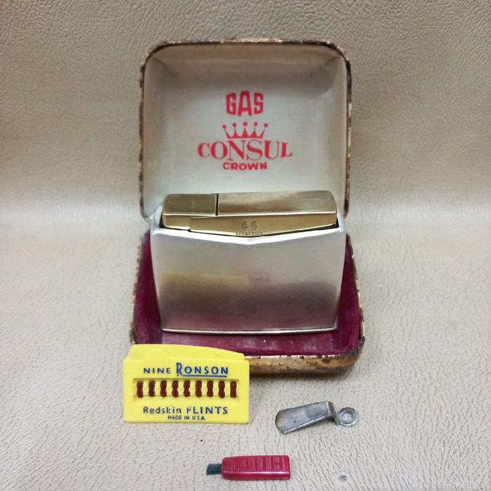 Vintage Korek GAS CONSUL CROWN