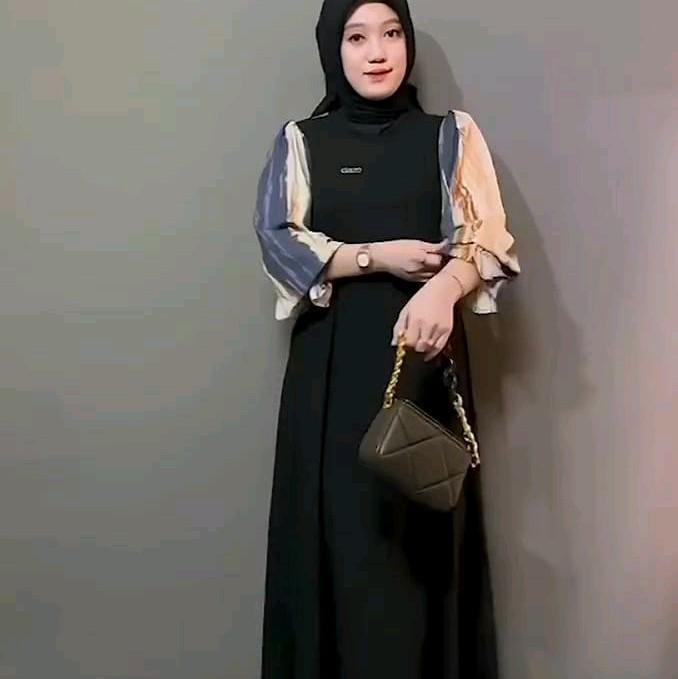 adera dress abstrak Bahan rayon twill Ld 120cm Pb 138cm Adem lembut Allsize fit to xl. agenO