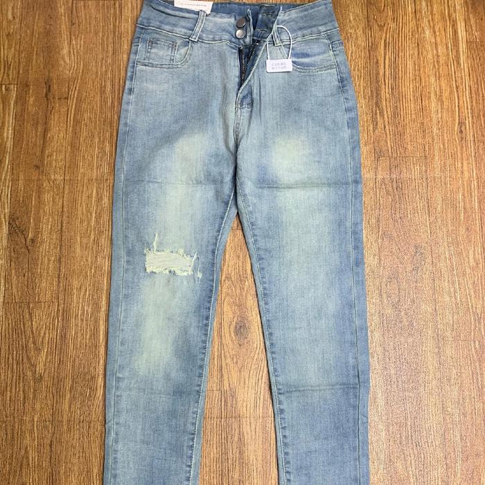 Skinny jeans miss lora kode 9511