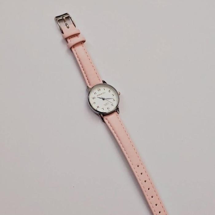 Jam tangan kecil JHUI