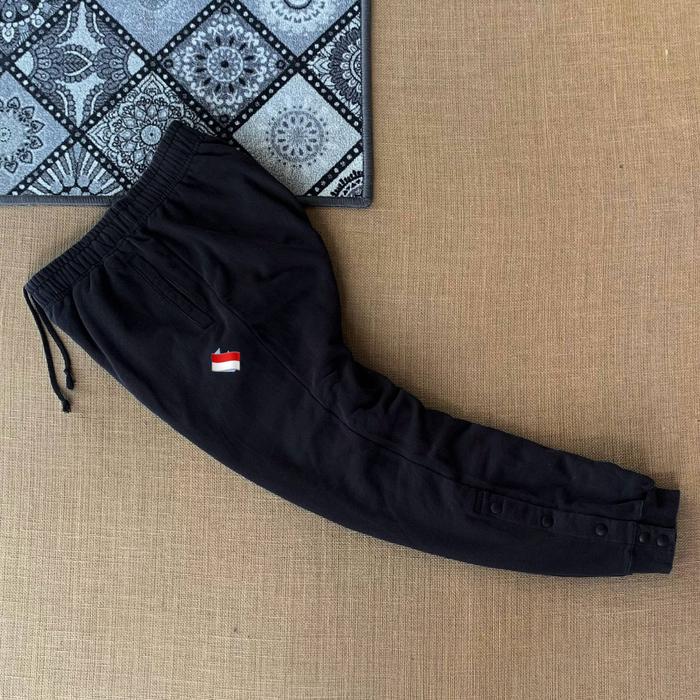 celana size M (30-32) 100% original 180526K