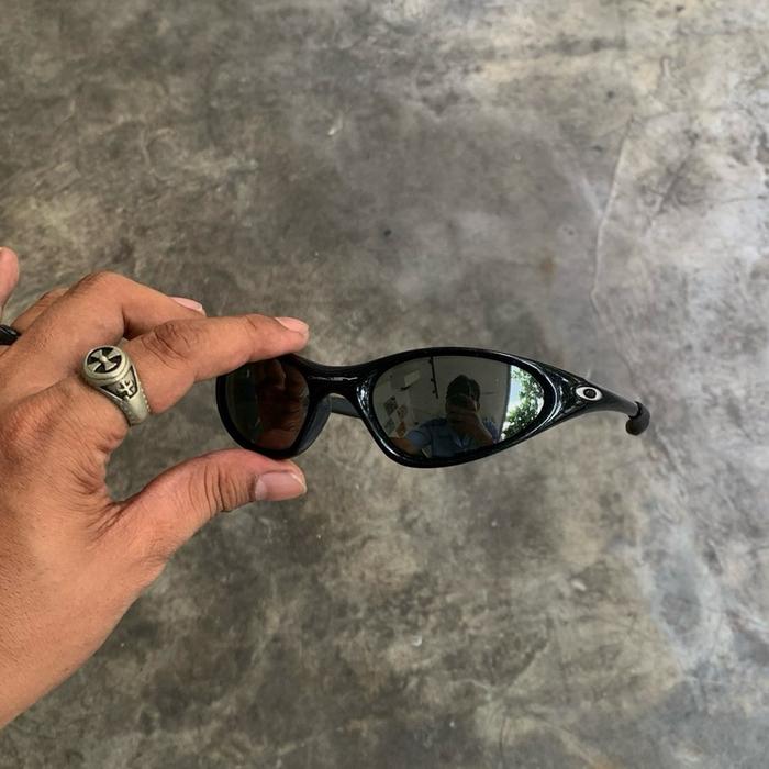 VTG 1999 - Oakley minute 1.0 gen 2 sunglasses jet black ( black polarized