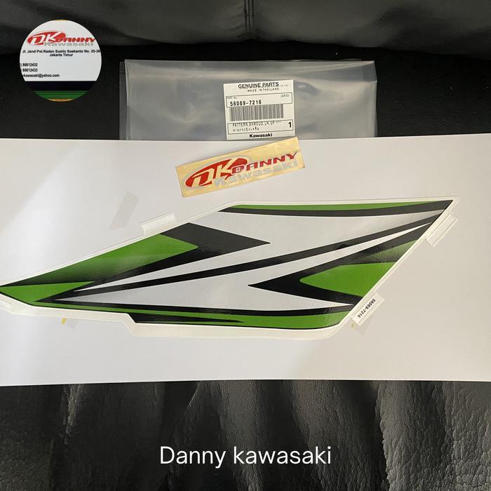 Stiker sayap kiri stiker shroud kiri z250fi 2014 green OSEAN