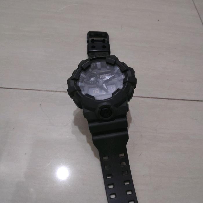 Jam Tangan GSHOCK GA 700 UC WR 20 BAR