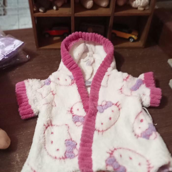 Baju jacket Bulu Hello Kitty Boneka Build a Bear