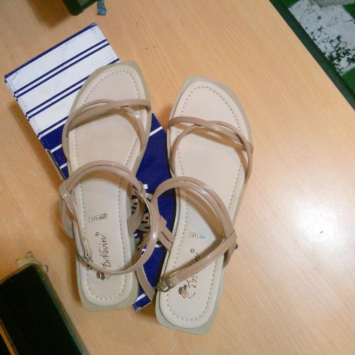 Dr.Kevin original Sandal pantai wanita santai juga bisa untuk sehari-hari warna mocca ukuran 40