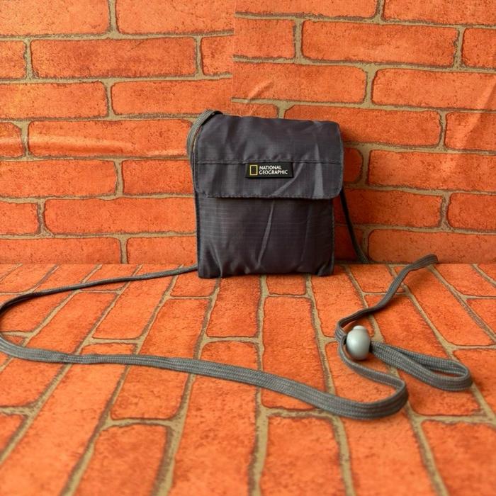 TAS SLING DOMPET PRIA NATIONAL GEOGRAPHIC NILON SECOND BRANDED ABU / TAS SELEMPANG KECIL DOMPET PRIA