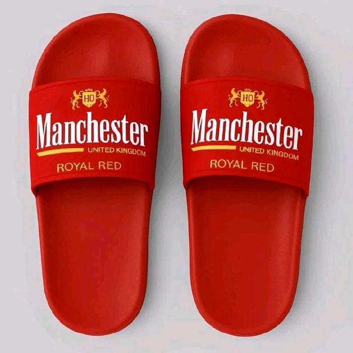Manchester United Kingdom Royal Red Sandal Merah untuk Penggemar Sepak Bola
