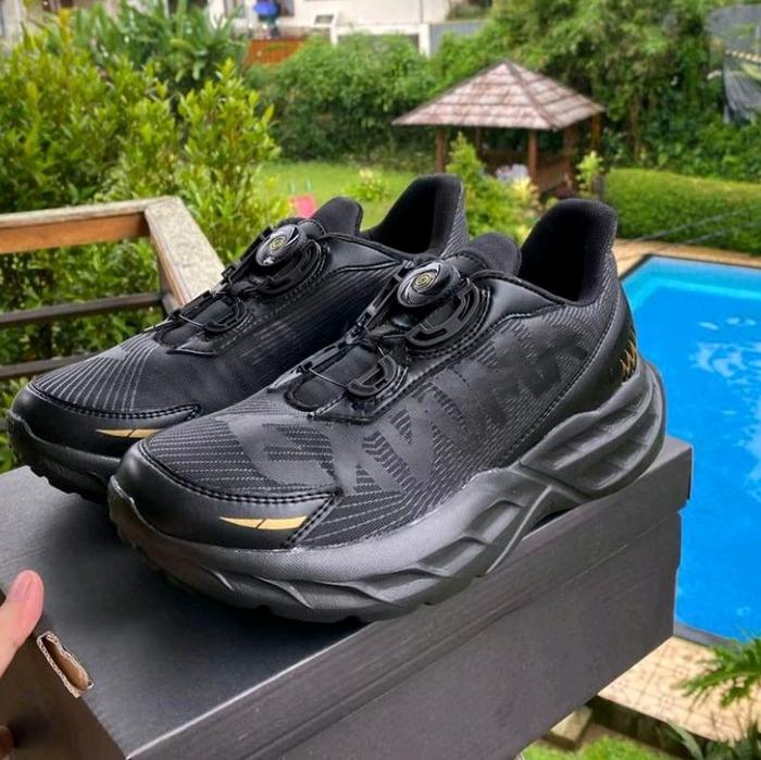 SEPATU EXDUMA SPARCO RACING BLACK TALI PUTAR BROTHERHOOD SUPER BLACK Olahraga Hitam Pria
