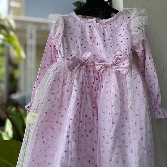 Shabby tile dress muslim baby