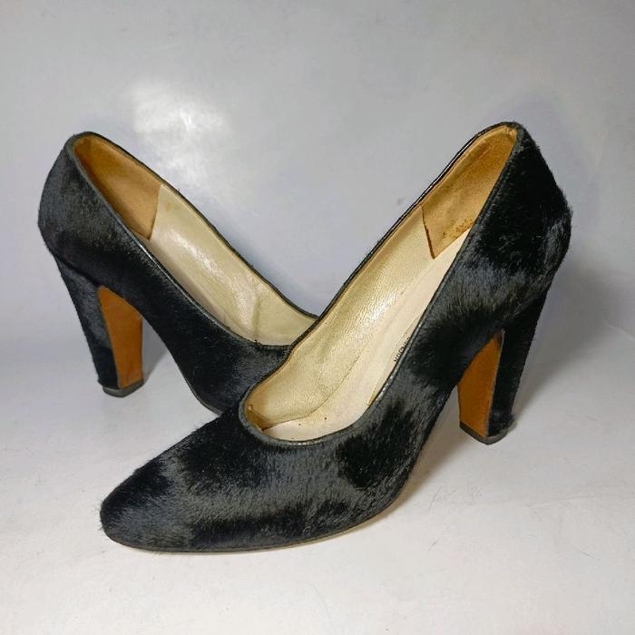 Manolo Blahnik original leather Italian heels 35 size woman shoes