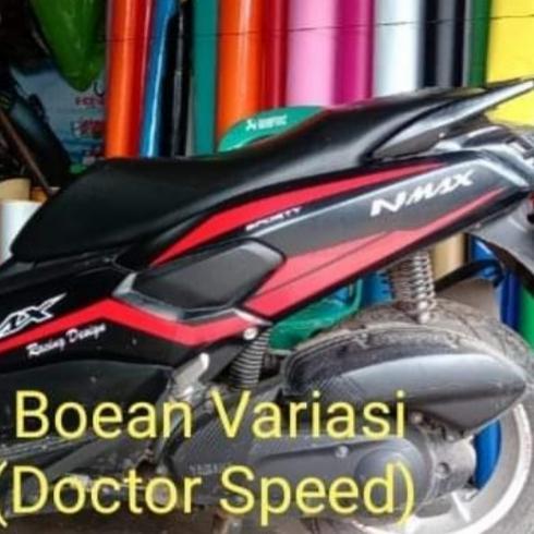 Cutting Sticker Yamaha Nmax Hitam Merah nmax old [NTS]
