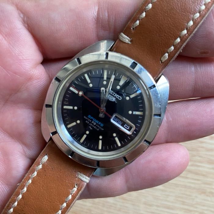 Jam Seiko 5 sport 5126 -8100 kondisi bagus