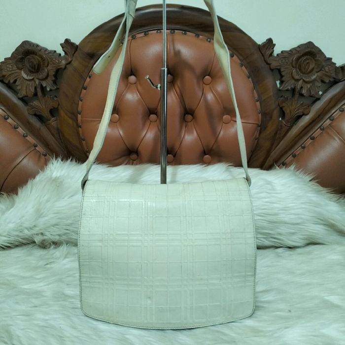 Burberry's Vintage Sling Bag