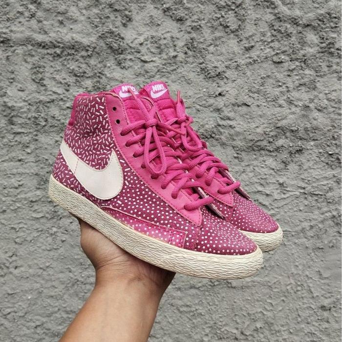 SEPATU NIKE BLAZER HIGH SECOND