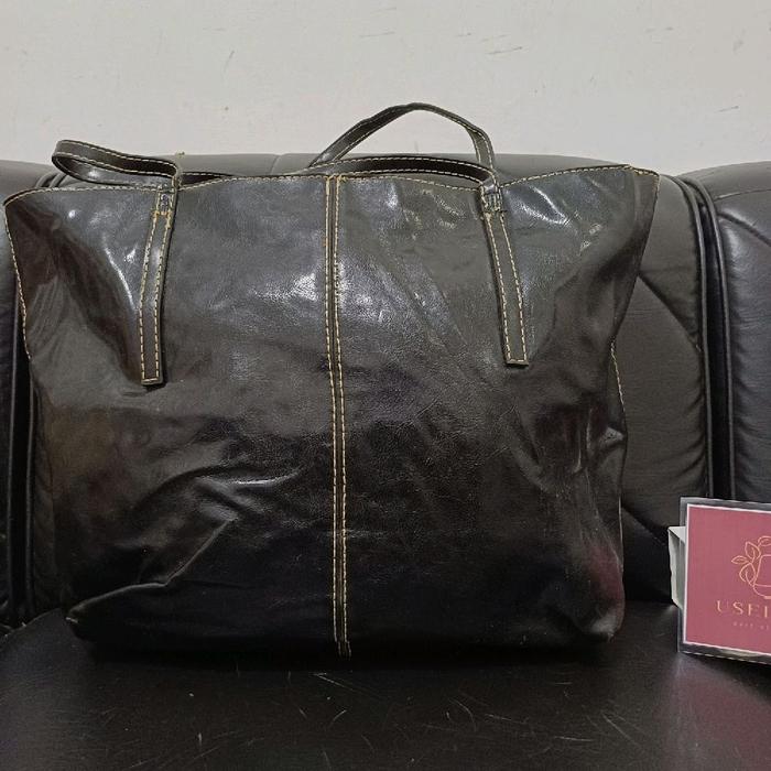 Preloved Second Bekas Tas Tote Hitam Kulit Mantul Tidak Kelupas