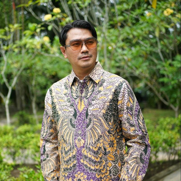 Batik Eyang Putri-Kemeja Katun Lengan Panjang