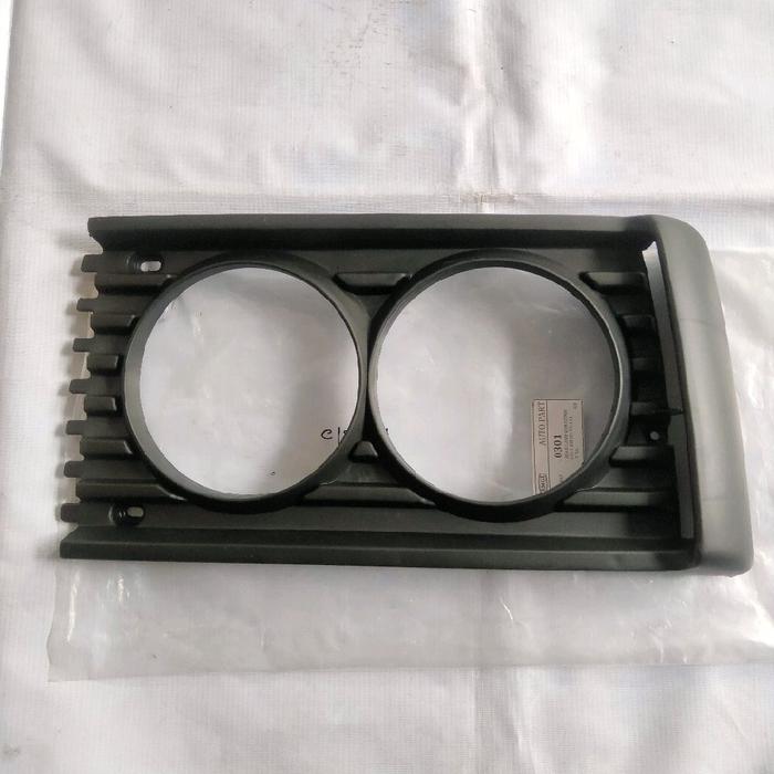 Cover Lampu / Ring Lampu Colt Diesel FE111 PS100 / PS120 Lama Kanan (RH) EMGI