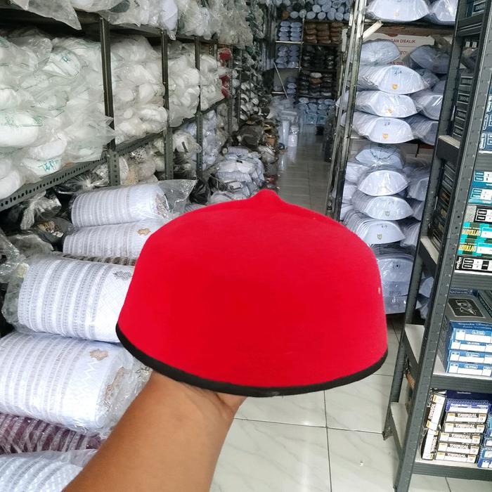 Peci turkie bludru pentol kopyah Turki songkok   turkie songkok karpet busana muslim murah