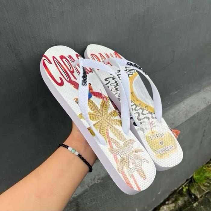 Havaianas Cowok Copa Banana - Sandal Jepit Pria dengan Desain Unik dan Nyaman untuk Penggunaan Sehar