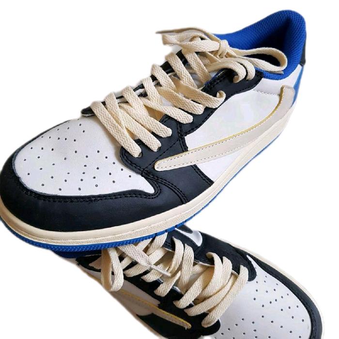 Nike Sepatu Air Jordan 1 Low Fragmen Xtravis Sz 43 - Desain Sporty dengan Tali Putih dan Detail Biru