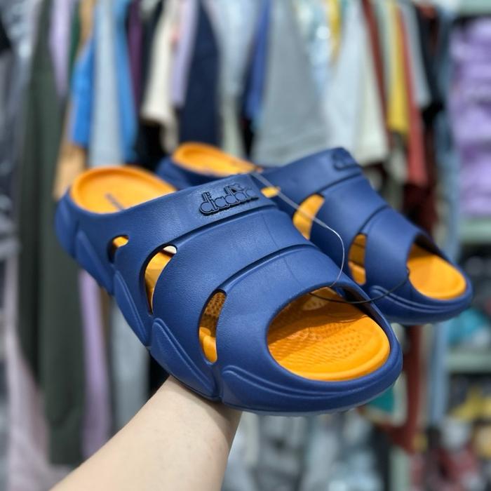 SANDAL PRIA SLIP ON DIADORA NERFAN DIAMX250670N NAVY ORANGE ORIGINAL SENDAL DIADORA