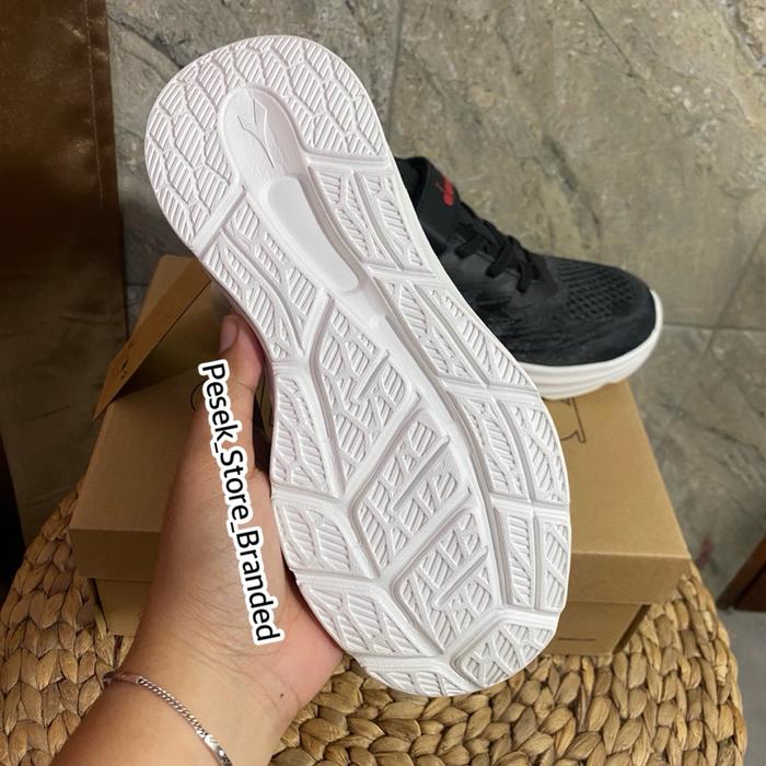 Sepatu Diadora Anak Maddy Jr Hitam Size 30-35 Original