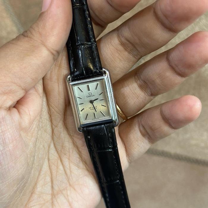 Jam tangan cantik tank omega