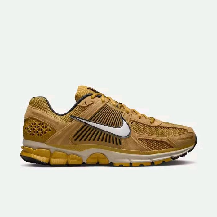 SEPATU SNEAKER NIKE ZOOM VAMERO 5 Ochre Flat Gold ORIGINAL 100% HF1533-301