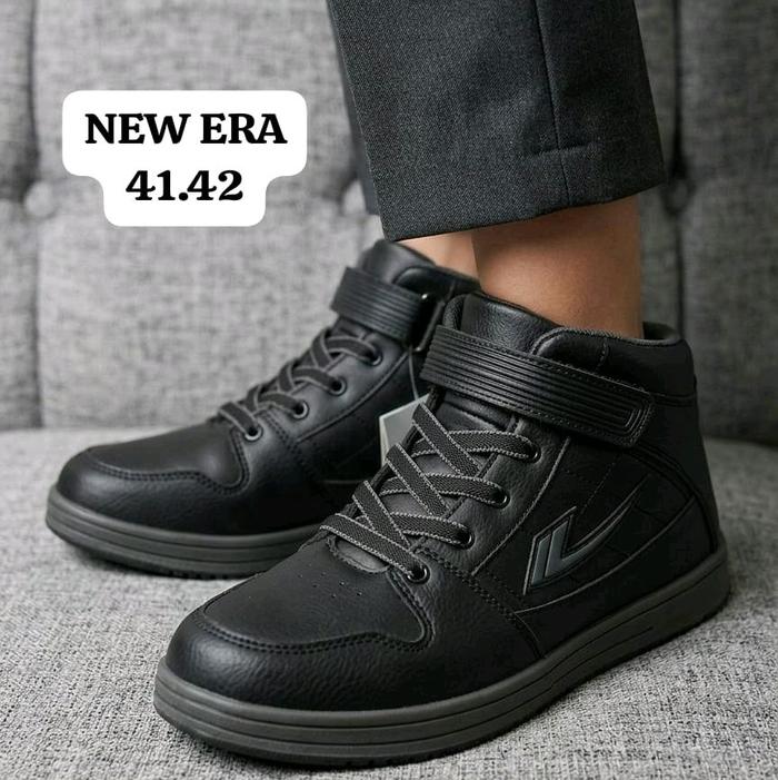 Sepatu Sekolah Anak Cowok Junior New Era Reincarnation Matahari
