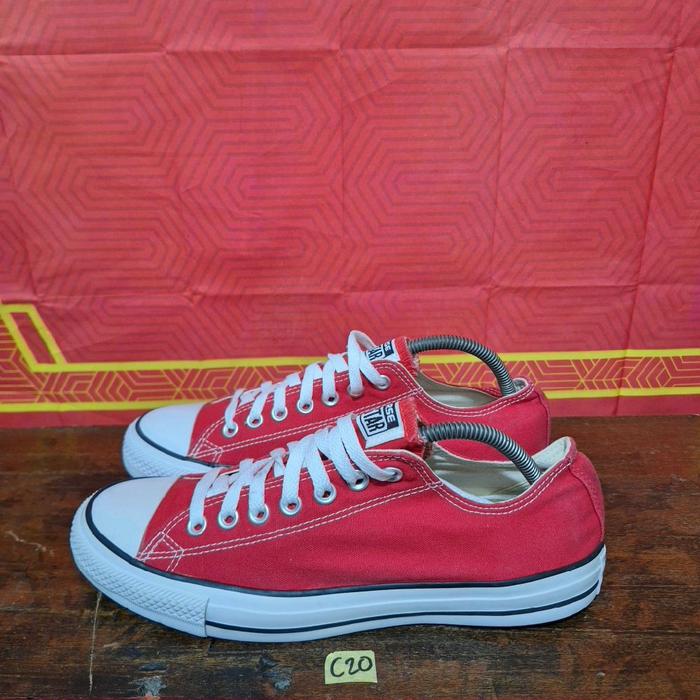 Sepatu second original Converse Ct low red size 42